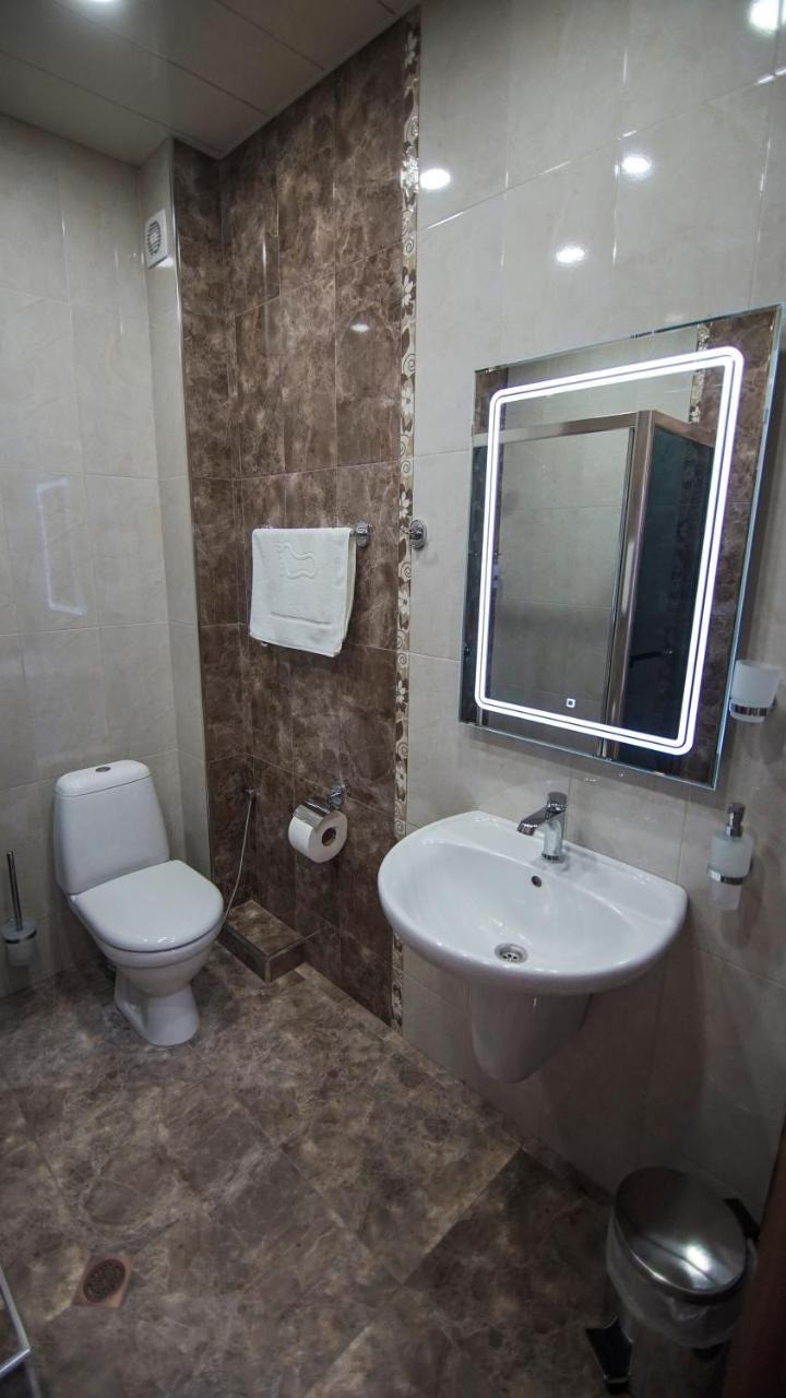 Hotel Juralius Tbiliszi Kültér fotó