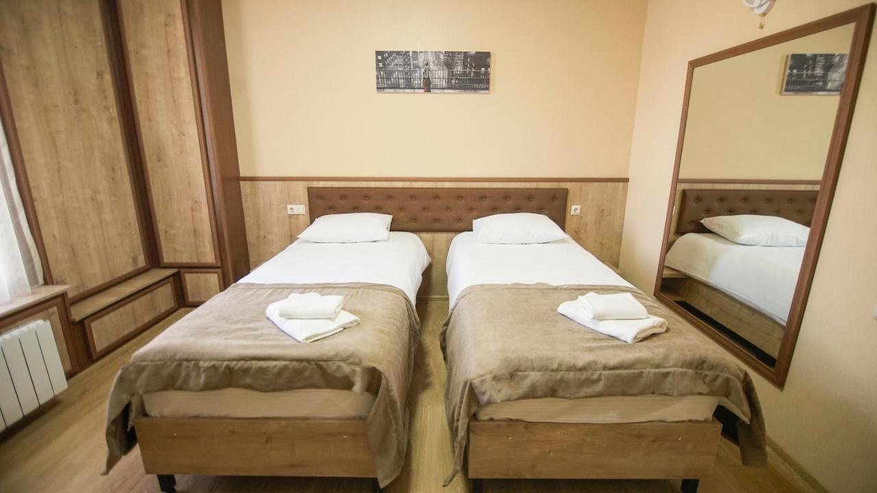 Hotel Juralius Tbiliszi Kültér fotó